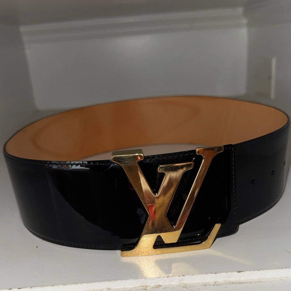 💫$ALE! LouisVuitton Glossy Black Belt/Gold LV Buckle (belt width 3”) fits 28-30” - Picture 5 of 9